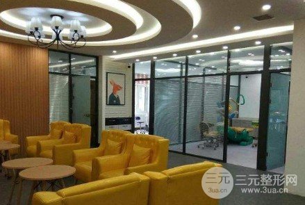 科美口腔是私人诊所吗？烤瓷牙修复技术好吗?
