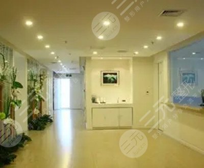 第四军医大学种牙费用是多少？李德华医生做种植牙案例图来袭